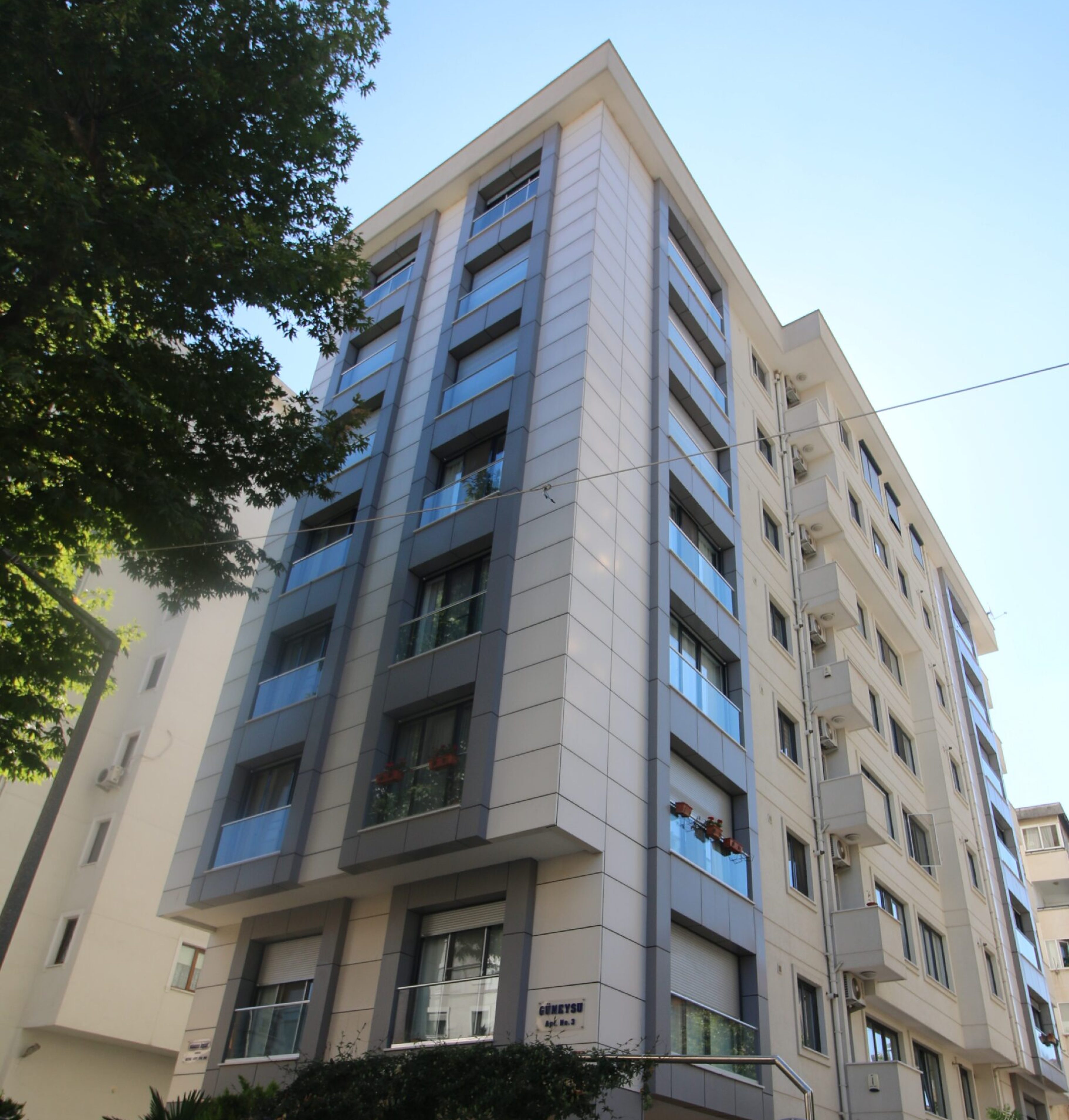 Güneysu Apartmanı, Bostancı, Çağlar Sokak, 2014