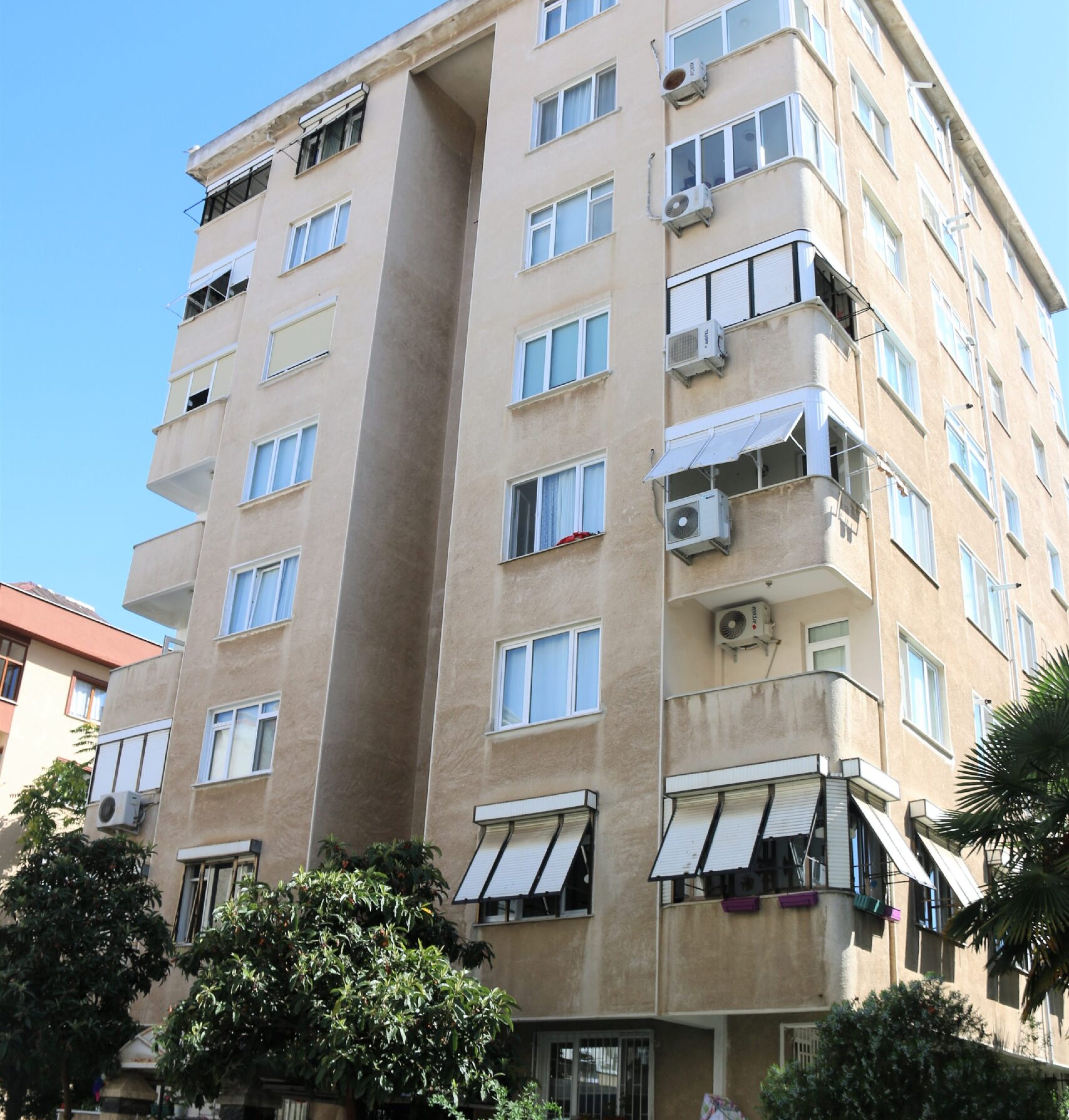 Güneysu Sitesi, Maltepe, Papatyacı Sokak, 1985